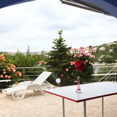 Villa Gorica Apartments Razanj Exterior photo