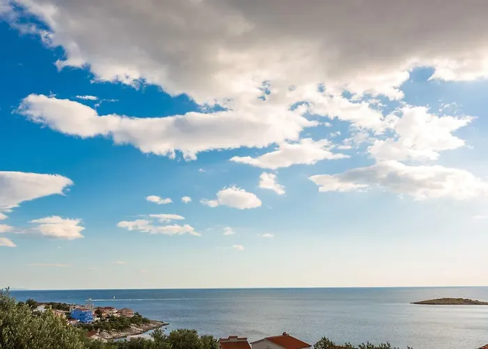 Villa Gorica Apartments Razanj